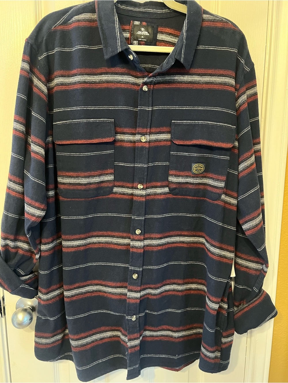 NWT Rip Curl Steamzee Flannel Men's Navy Striped Button-Up Cotton Shirt, Size XL